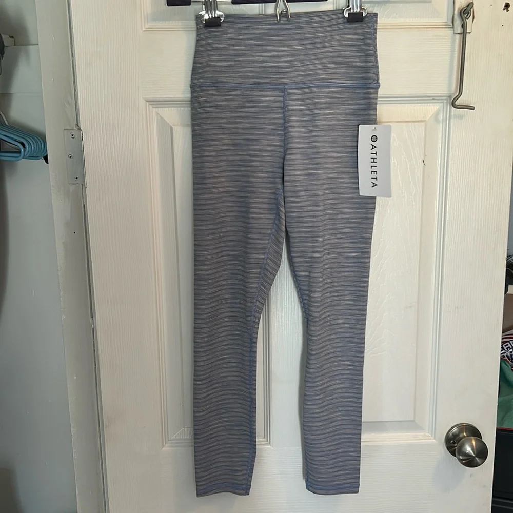 NWT Blue striped Athleta Transcend 7/8 Leggings - Picture 1 of 5